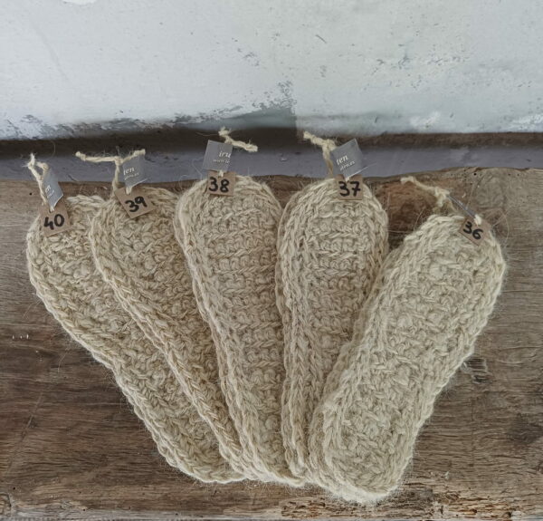 Plantillas de lana de oveja latxa hechas a mano, en varias tallas